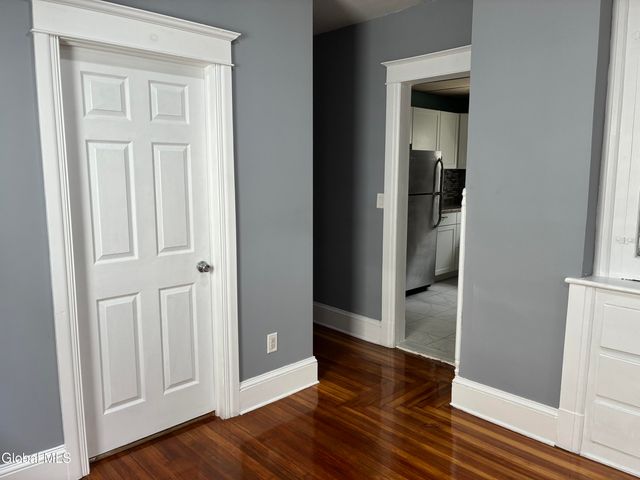 963 Maple Avenue, Schenectady, NY 12307