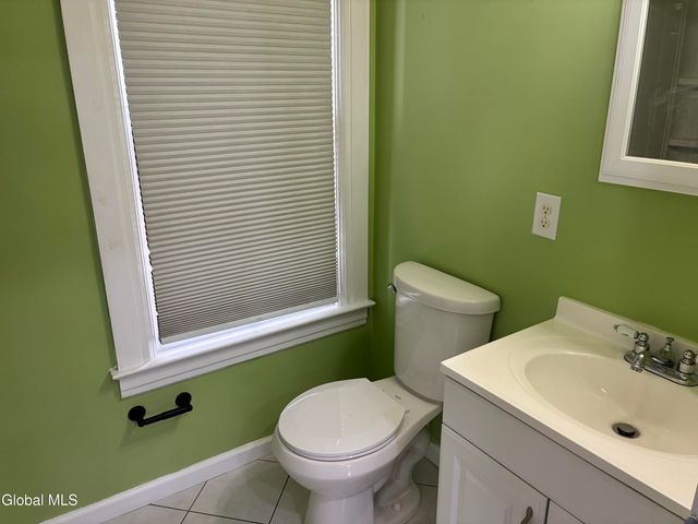 963 Maple Avenue, Schenectady, NY 12307
