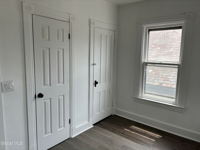 963 Maple Avenue, Schenectady, NY 12307