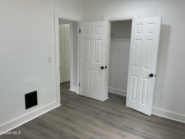 963 Maple Avenue, Schenectady, NY 12307