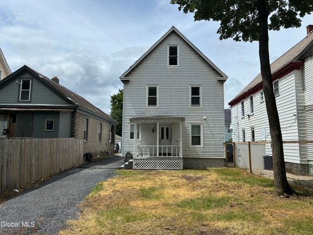 963 Maple Avenue, Schenectady, NY 12307
