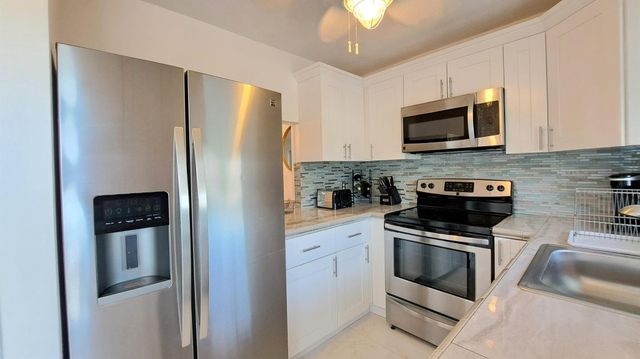 1445 SE 15th Court 202, Deerfield Beach, FL 33441