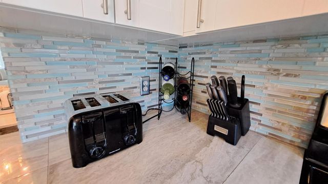 1445 SE 15th Court 202, Deerfield Beach, FL 33441