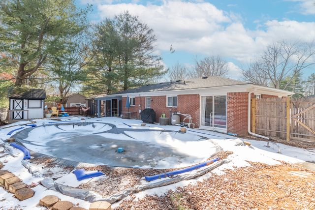 3627 Thorncrest Drive, Indianapolis, IN 46234