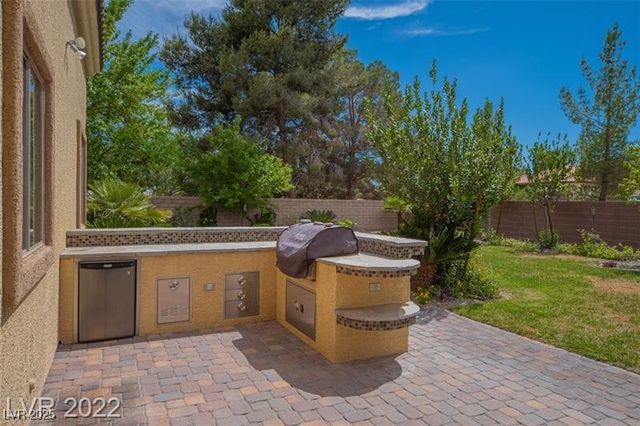 4935 Moncada Way, Las Vegas, NV 89149