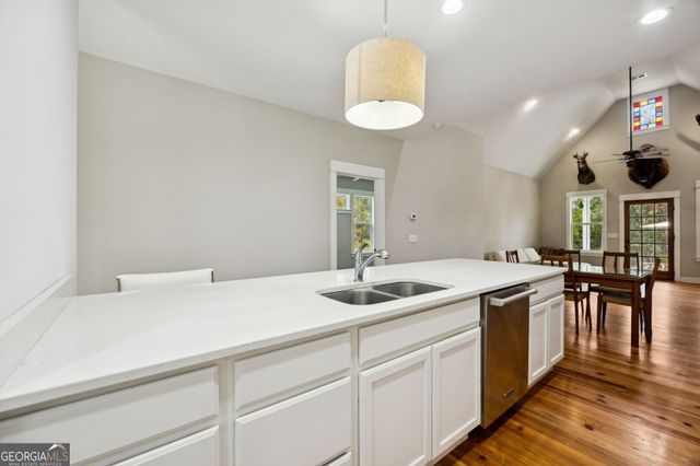 119 Lorraine Drive, White Oak, GA 31568