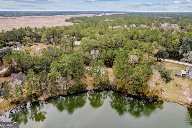 119 Lorraine Drive, White Oak, GA 31568