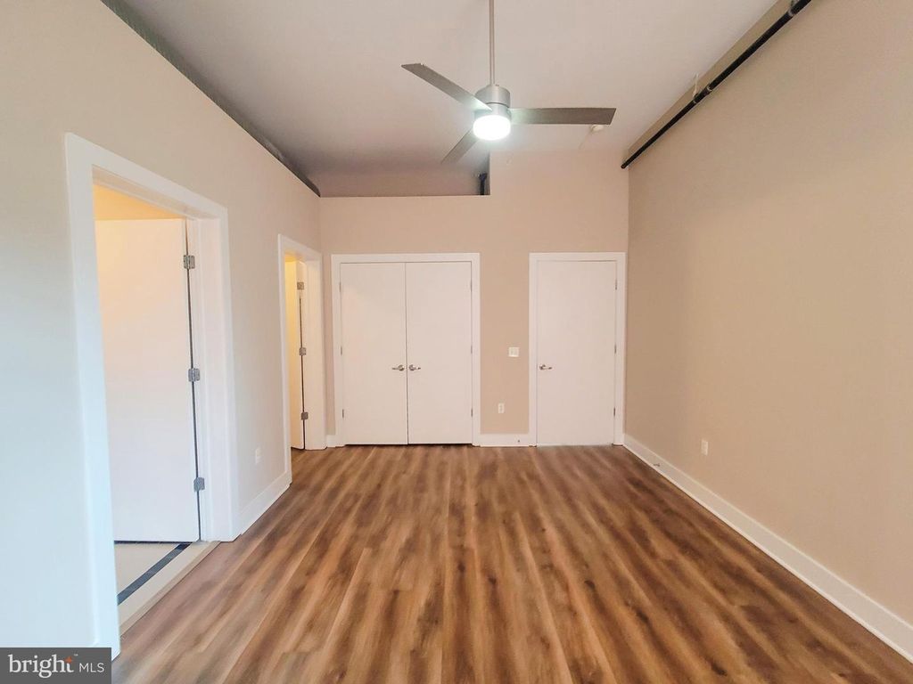 Image 18 of property listing at 22 S HOWARD ST #501, Baltimore, MD 21201