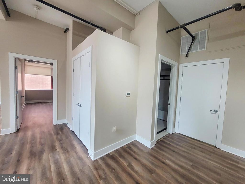 Image 28 of property listing at 22 S HOWARD ST #501, Baltimore, MD 21201