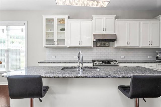 6017 Stone Valley Way, Greensboro, NC 27455
