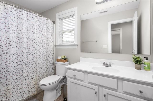 6017 Stone Valley Way, Greensboro, NC 27455