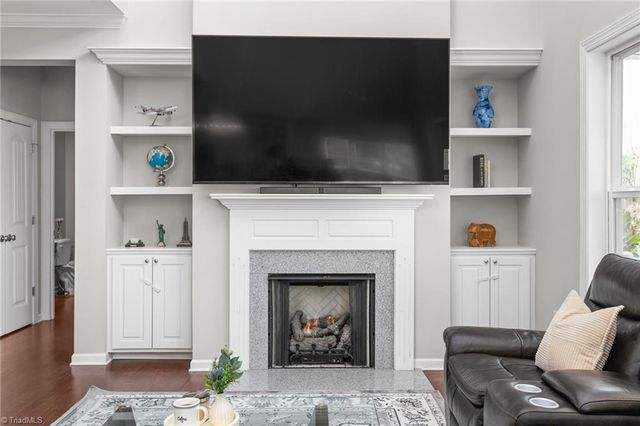 6017 Stone Valley Way, Greensboro, NC 27455
