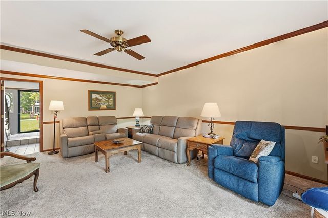3965 Laurel Glenn Drive, Broadview Heights, OH 44147