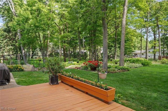 3965 Laurel Glenn Drive, Broadview Heights, OH 44147