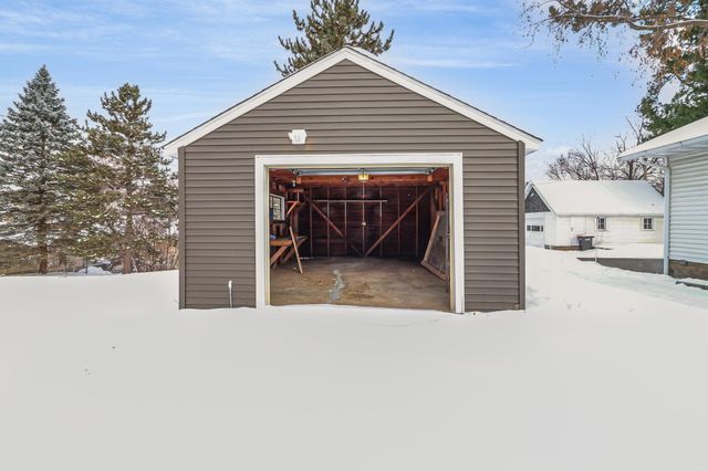 1050 Sturtevant Street, Red Wing, MN 55066