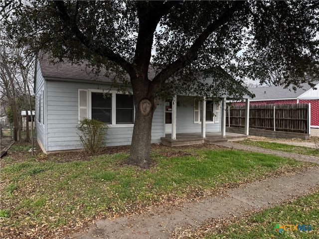 1010 S 17th Street, Temple, TX 76504