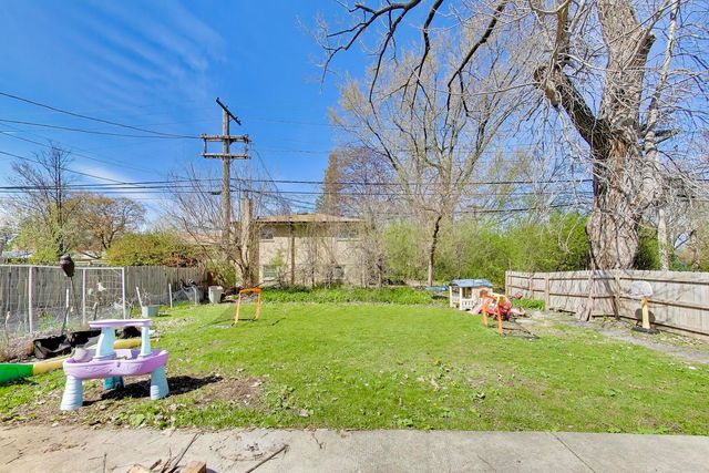 4050 Church Street, Skokie, IL 60076