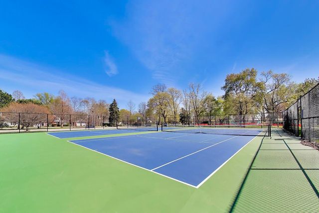 4050 Church Street, Skokie, IL 60076