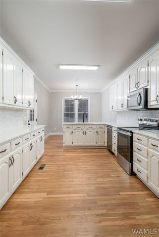 4434 Plumtree, Tuscaloosa, AL 35405