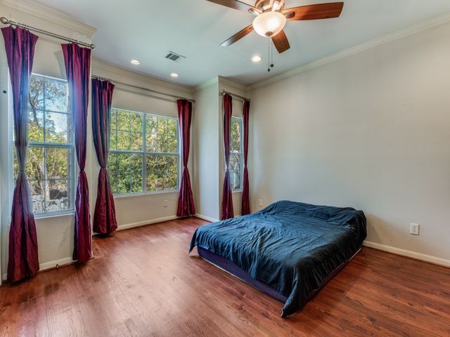 6723 Santa Fe Avenue, Dallas, TX 75223