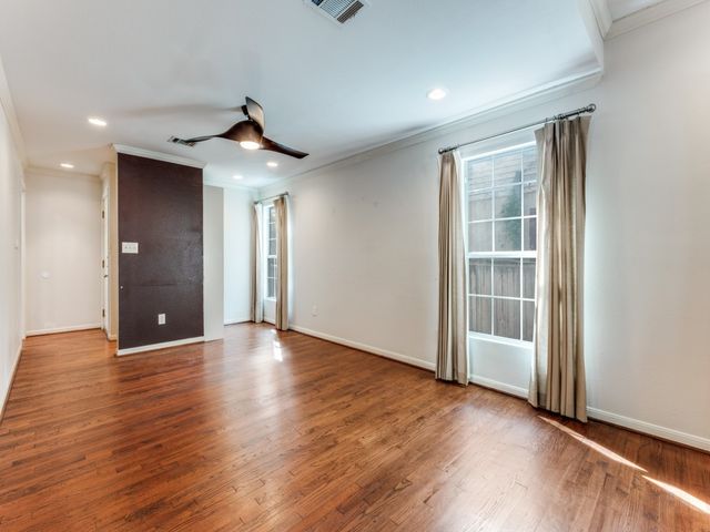 6723 Santa Fe Avenue, Dallas, TX 75223