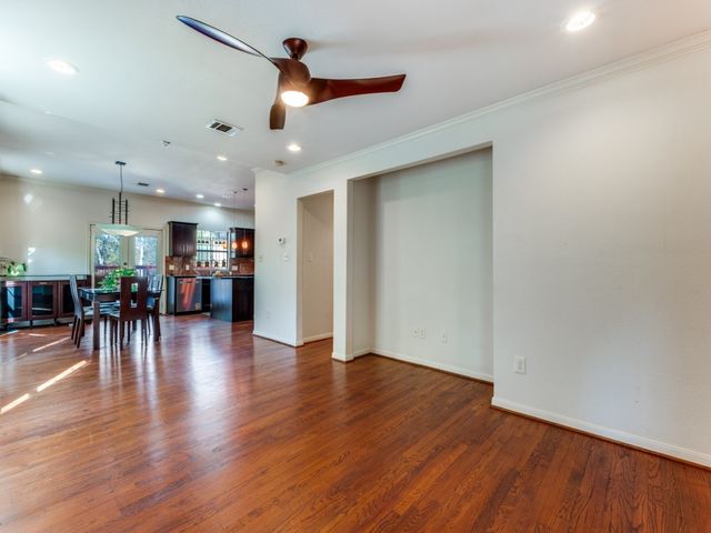 6723 Santa Fe Avenue, Dallas, TX 75223