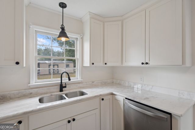 208 Nesmith Way, Statesboro, GA 30458