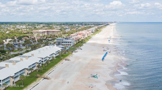 204 SEA COAST Lane, Ponte Vedra Beach, FL 32082