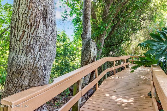 204 SEA COAST Lane, Ponte Vedra Beach, FL 32082