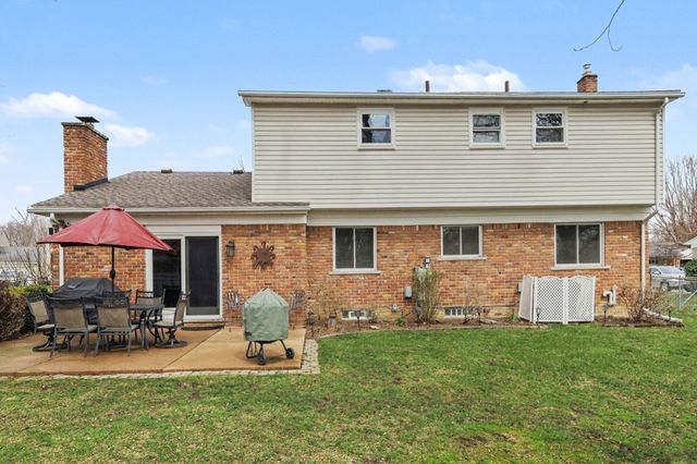 37781 Ladywood, Livonia, MI 48154