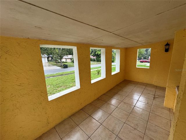 231 N DISSTON AVENUE, Clermont, FL 34711