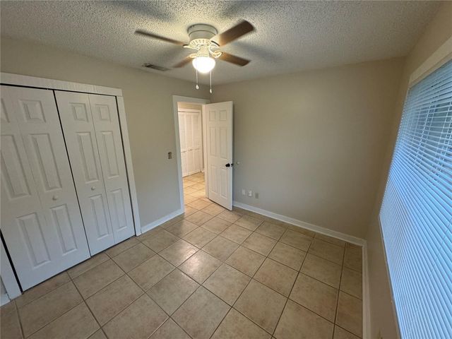 231 N DISSTON AVENUE, Clermont, FL 34711