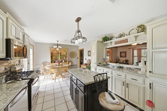 18760 52 Highway, Morris, OK 74445