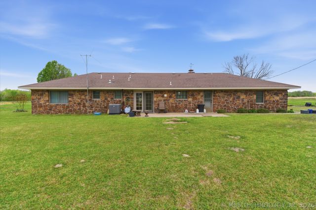 18760 52 Highway, Morris, OK 74445