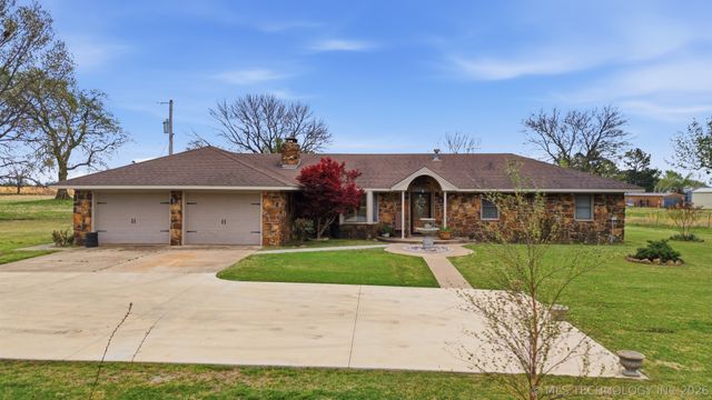 18760 52 Highway, Morris, OK 74445