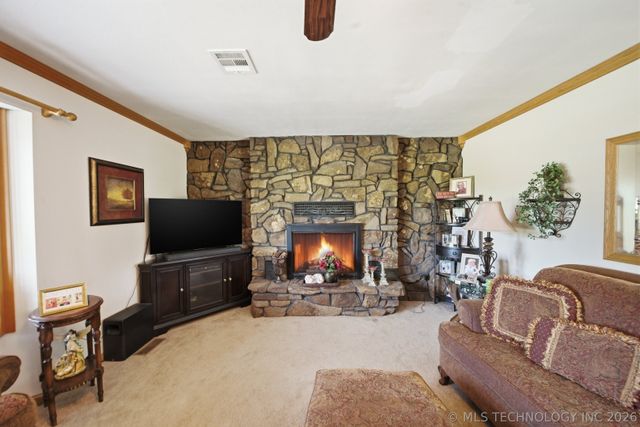 18760 52 Highway, Morris, OK 74445