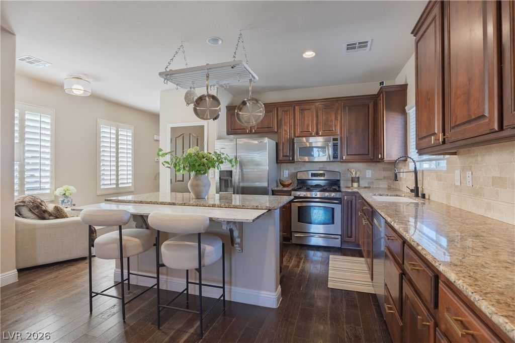 8945 Rudica Creek Avenue, Las Vegas, NV 89149 — photo 5