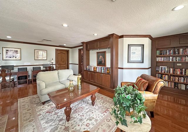152 SW Peacock Boulevard 27-206, Port St. Lucie, FL 34986