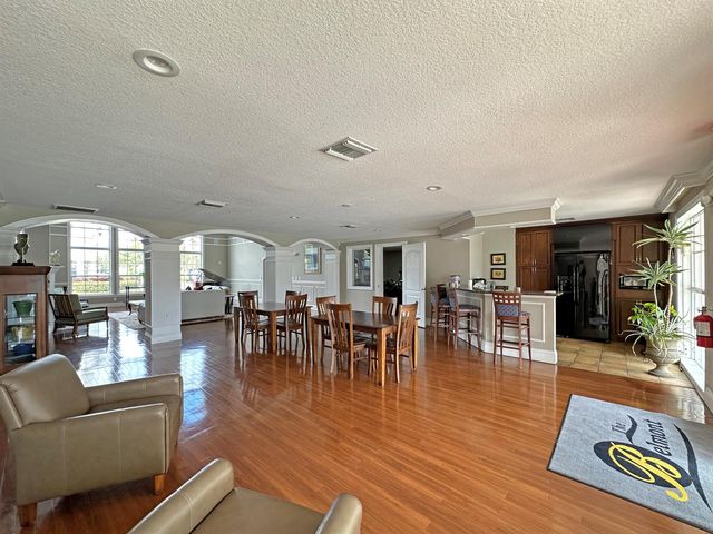 152 SW Peacock Boulevard 27-206, Port St. Lucie, FL 34986