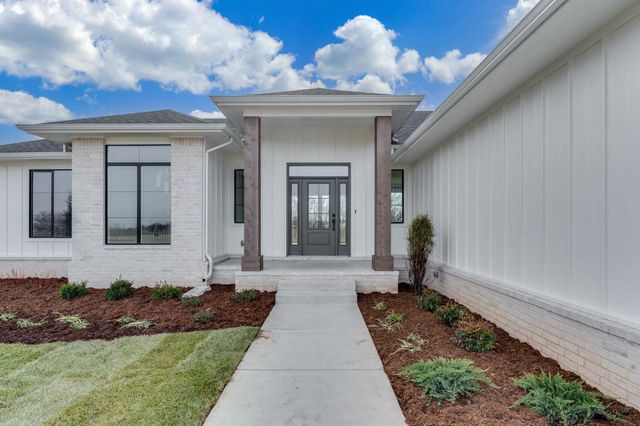 9639 W Kollmeyer St, Maize, KS 67101