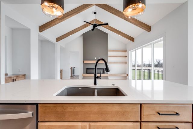 9639 W Kollmeyer St, Maize, KS 67101