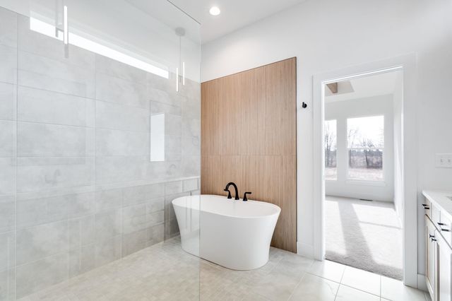 9639 W Kollmeyer St, Maize, KS 67101