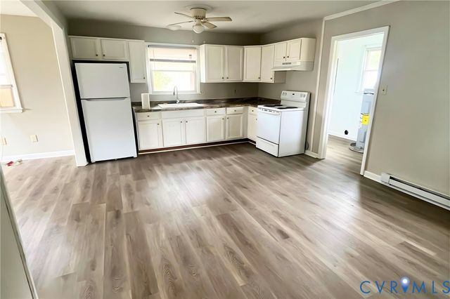 3308 Freeman St, Hopewell, VA 23860