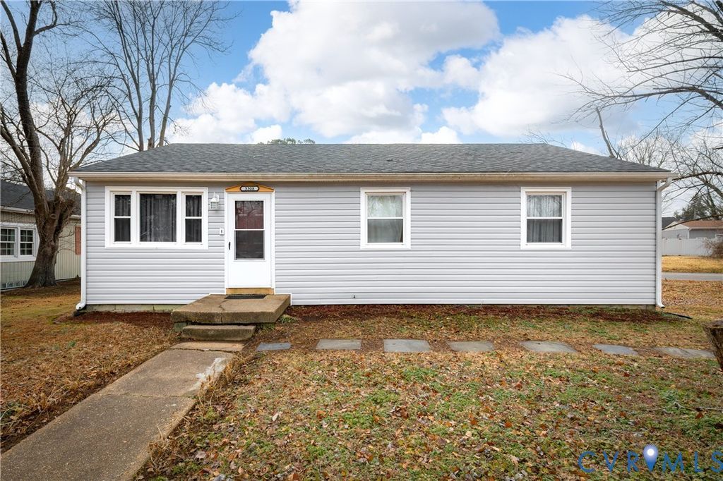 3308 Freeman St, Hopewell, VA 23860