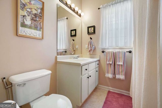 56 Greatwood Drive, White, GA 30184