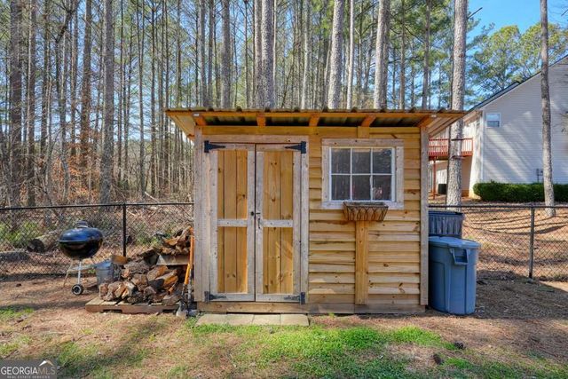56 Greatwood Drive, White, GA 30184