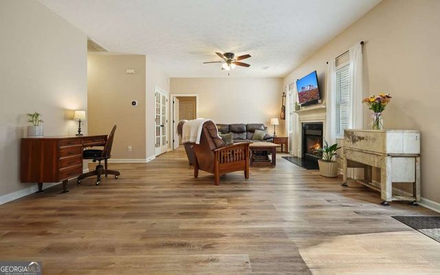 56 Greatwood Drive, White, GA 30184