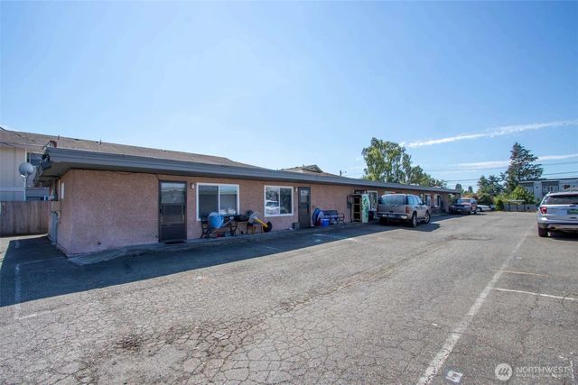 7603 Pacific Avenue, Tacoma, WA 98408