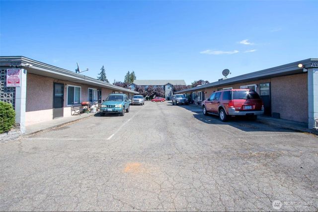 7603 Pacific Avenue, Tacoma, WA 98408