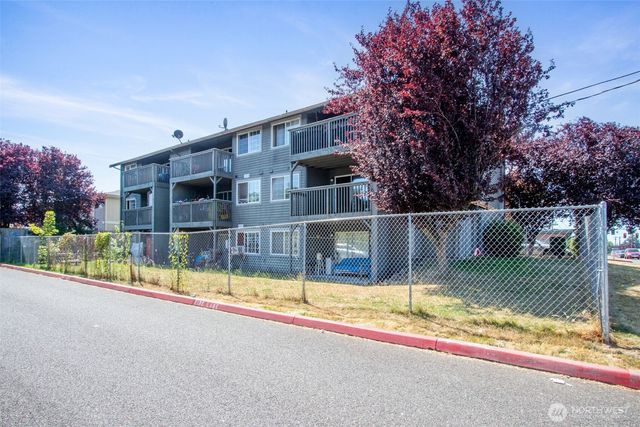 7603 Pacific Avenue, Tacoma, WA 98408